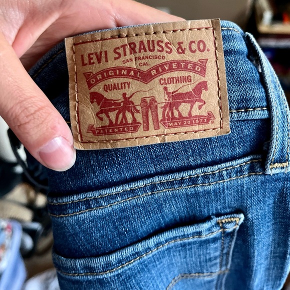 Sz 29 Levi's Blue Skinny Distressed Jeans - Picture 5 of 6